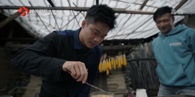 苏神|太甜了！苏炳添结婚5周年，找谢霆锋学做甜汤，连夜飞回家送老婆