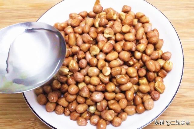  回软|炸花生米时，牢记“3步骤”，花生米香脆不回软，怎么炸都好吃
