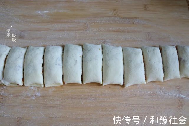包子|卷一卷,蒸一蒸,香软又多层,比包子简单,趁热两个不够吃