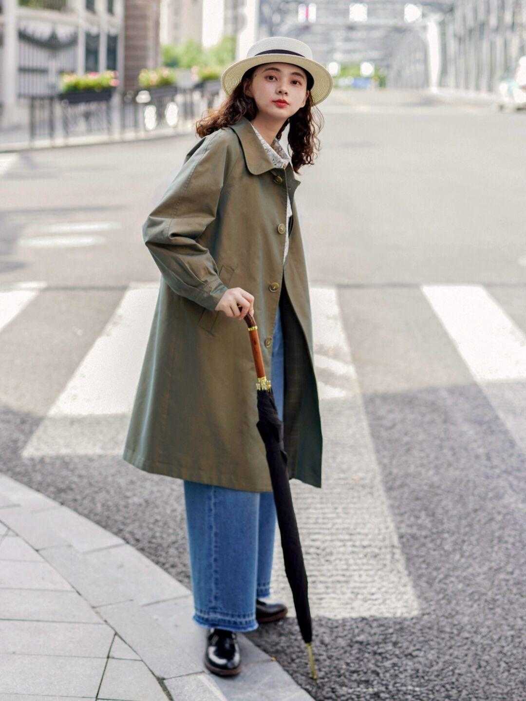 时尚|衣品好的人,绝对不会乱搭,不信你看,把风衣穿的这么时尚