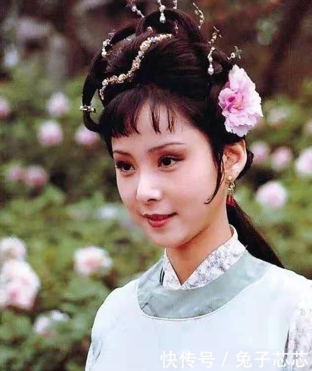 赖嬷嬷$晴雯为何宁愿碰死也不愿出怡红院,看她留下多少财产就知道了