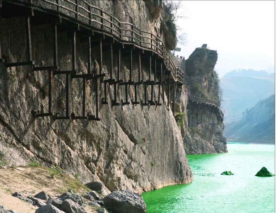 哀叹|古蜀道探秘:让李白发出哀叹的古蜀道,到底有多难呢?