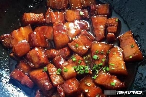 猪身上这块肉更适合做红烧肉，味道鲜美，比五花肉做的还好吃