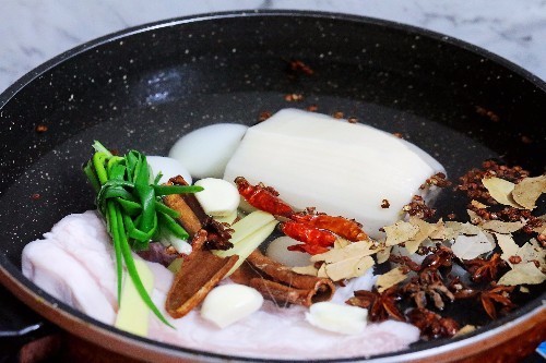  临近|临近过年，卤味在家就能做，配方和方法告诉你，再也不用花钱买了