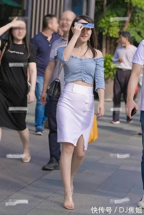 包臀款 白色半身裙,穿出成熟女人的魅力与品味,简约有韵味