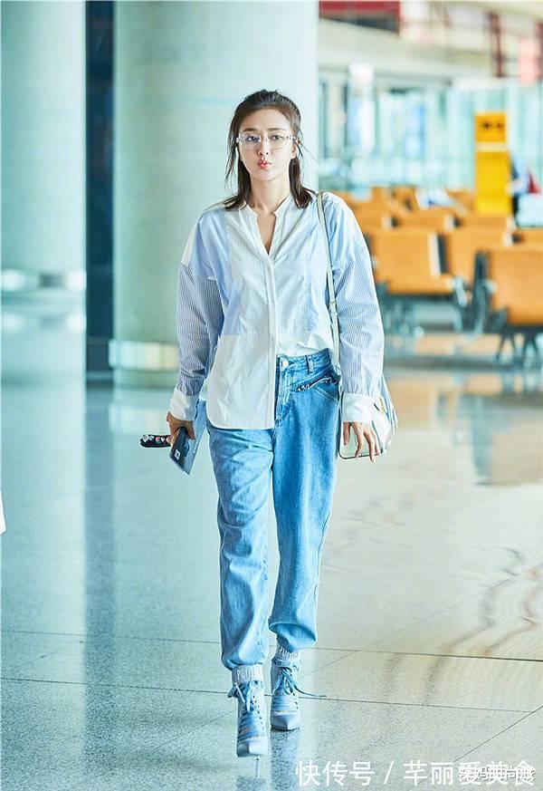 头发|董明珠难得好好穿,一身红色穿搭气场十足,却被杨澜头发抢了镜