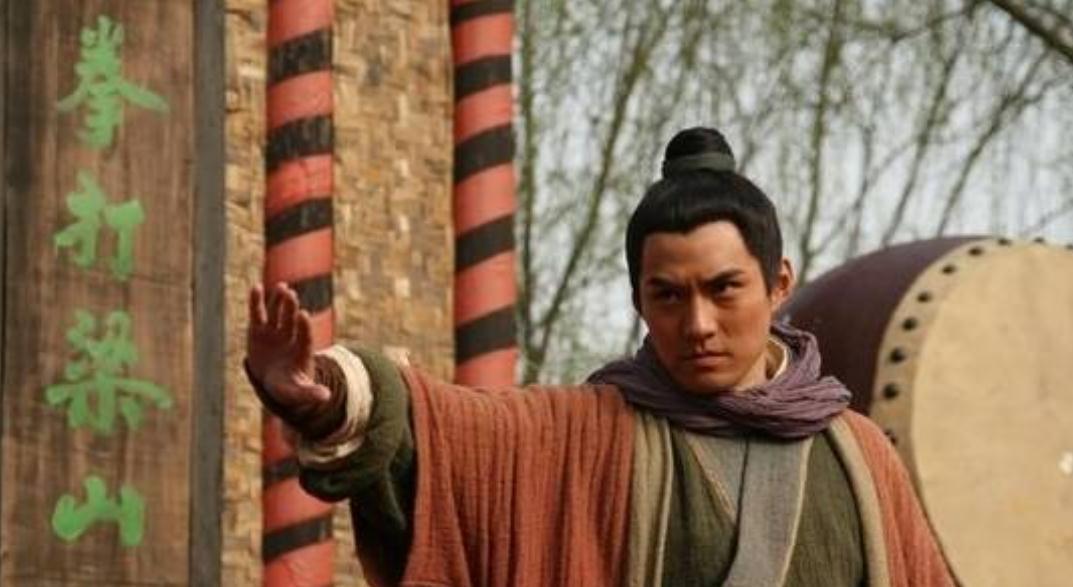 宋江#燕青明知招安是死路,为何还帮宋江?你看燕青辞别时,都说了些啥