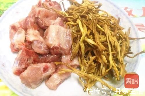 香菇肉片汤|失眠最怕这个菜,农村很常见,隔三岔五吃一次,睡眠好一觉到天亮
