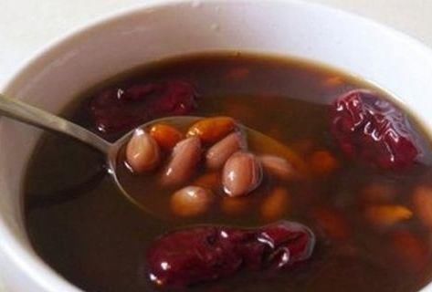 睡眠|花生和此物一起煮,每天一碗,气血足了,睡眠好了,皮肤白皙粉嫩