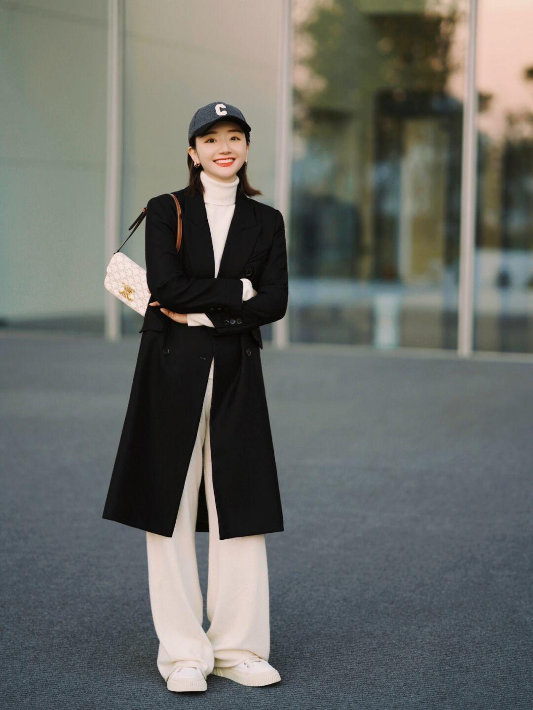 在职场|冬季穿衣没灵感?掌握时髦精们的这些大衣穿法,出街赚够回头率