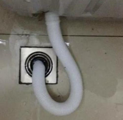 洗衣机|洗衣机排水管万万别插地漏,我家没听劝,住进去肠子都悔青了