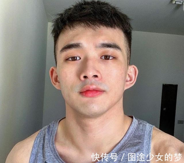 寸头 别再说寸头是“精神小伙”发型了,男生剪这3种短发,帅气又潮流