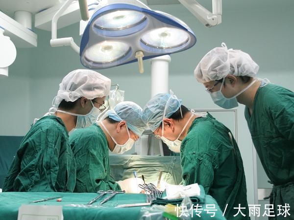 便血|痔疮患者的福音来了!最新痔疮特效药新鲜出炉!秒杀手术效果!