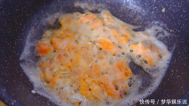 内酯豆腐|咸蛋黄的这种做法拌饭最香,我经常在家做,特别简单的家常菜