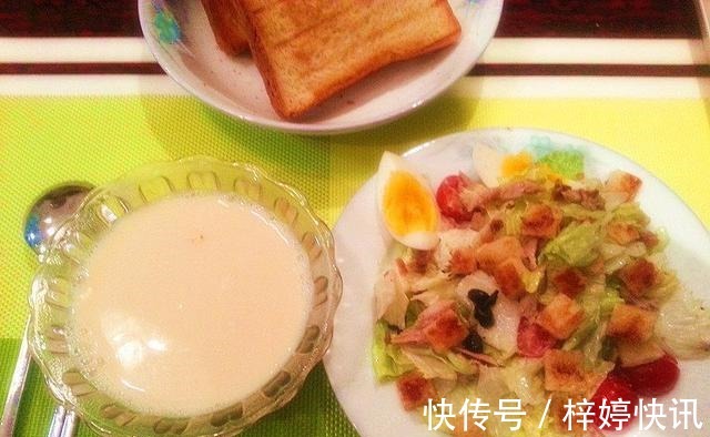 早餐|为什么别人家孩子,能一年长高12公分,看看他的早餐就知道差距了