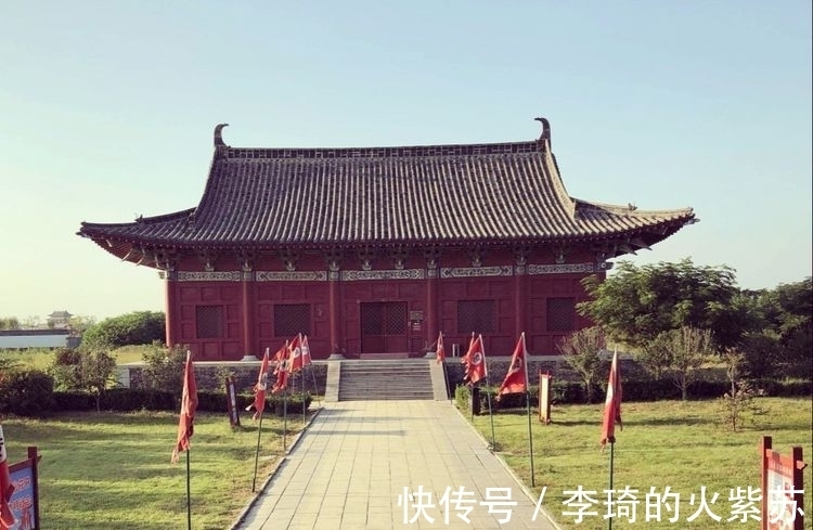 七绝&柳岸书声追鸟群,应天古韵载烟云(诗词九首)