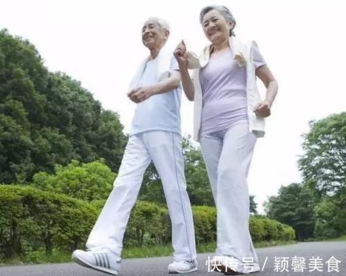 日常生活中|夫妻坚持运动5年,最后膝盖却走坏了?结果让人值得深思!