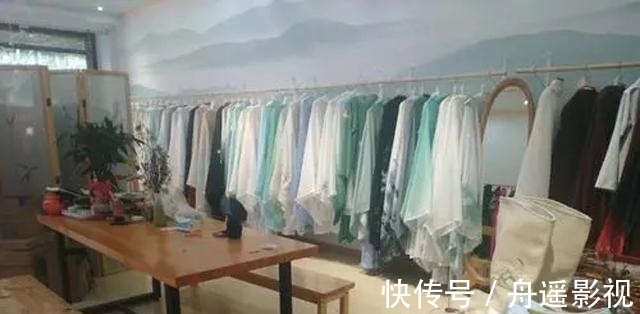 网络|相同的服装，实体店能比电商贵几倍，但你买过就知道“差”在哪了