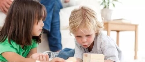 孩子|第一天去幼儿园不哭也不闹,不是孩子懂事,而是家长要注意这一点