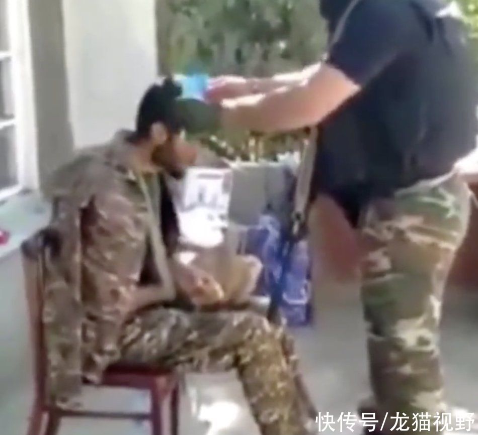 阿军士兵|亚美尼亚士兵不再容忍，割掉阿军战俘耳朵，大批青年誓言夺回纳卡