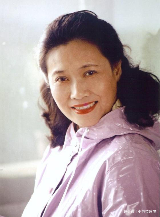 离世#2008年,因1万块朱逢博丈夫离世,骨灰放卧室,饭菜先给他