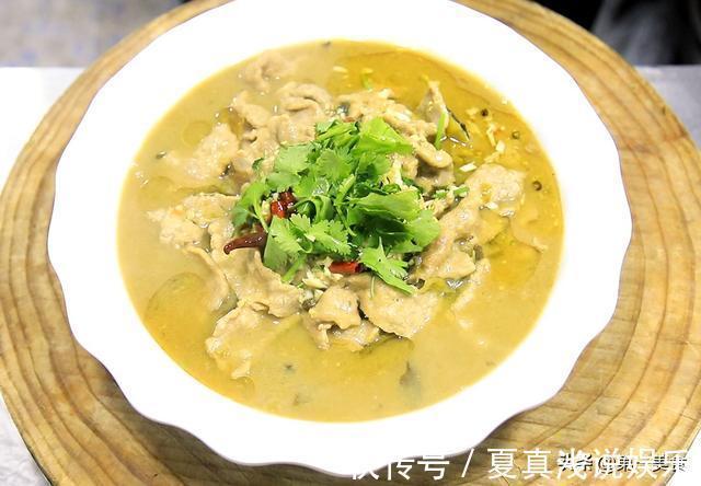 鸡粉|酸菜牛肉想要和饭店一样好吃，处理酸菜有技巧，做对了才酸爽嫩滑