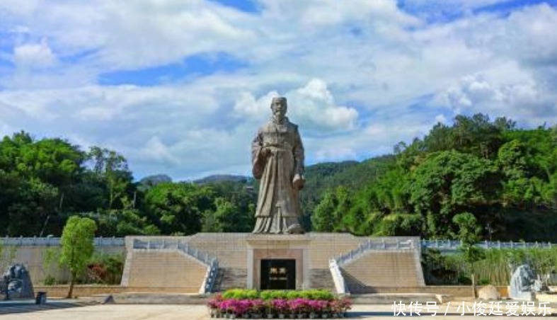  大儒生前多寂寥，死后倍荣耀，我国教育史上继孔子后的又一人