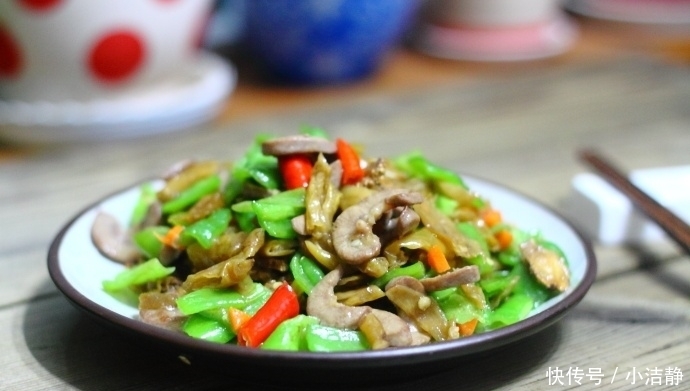 五分钟做一道快手菜,男人拿它当下酒菜,女人和孩子拿它当下饭菜