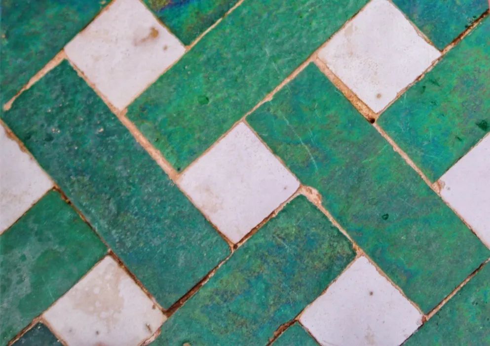 浴缸|有哪些好看不好用的设计？第一个看着就来气