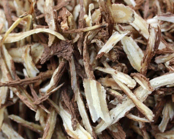 玫瑰花|月經量越來越少多吃4種“零嘴”，滋陰排毒，保養子宮防絕經！