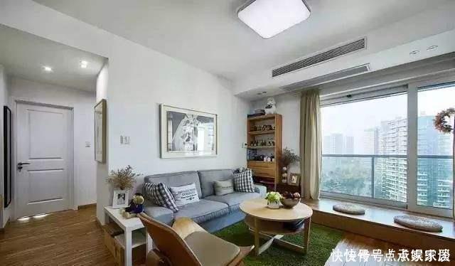 阳台上|阳台不要装推拉门隔断了，有钱人这样做更实用美观，不得不夸聪明