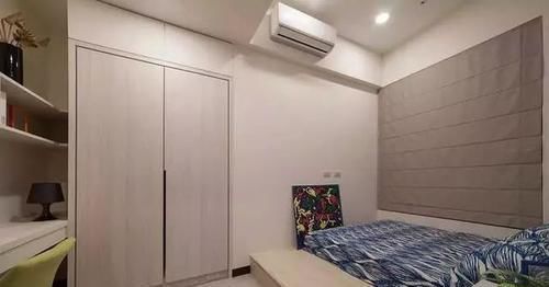 卧室|卧室不要买衣柜了，头次见有钱人这样设计，省钱好用还不占空间