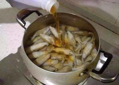 大厨总结：这4种食物一定要焯水，很多人不注意，难怪容易坏肚子