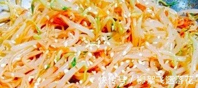 海蜇头|天气闷热，这三道凉拌菜看着就很消暑！