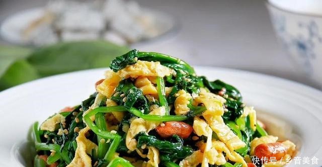 春季减肥这种蔬菜不要错过,简单拌一拌就上桌,瘦身必备的减脂餐!