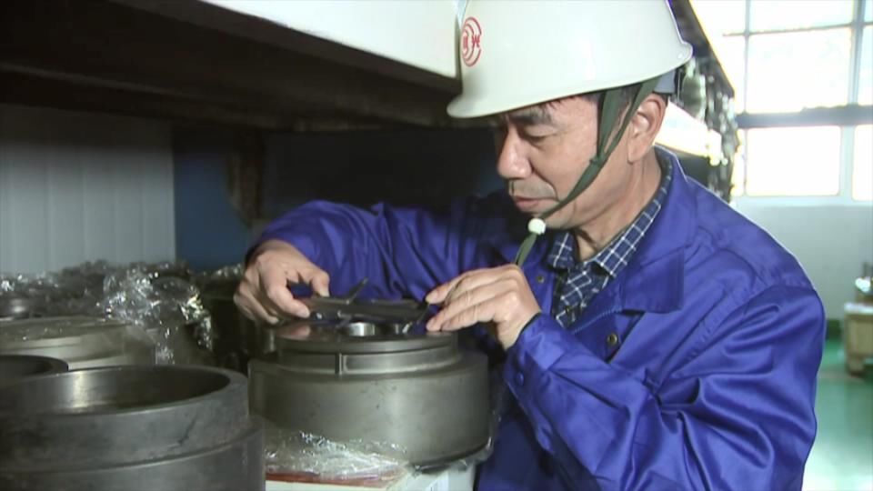 钢丝|平湖这位高级技师入选首届“浙江大工匠”！他参与研制的产品还将出现在北京冬奥会上