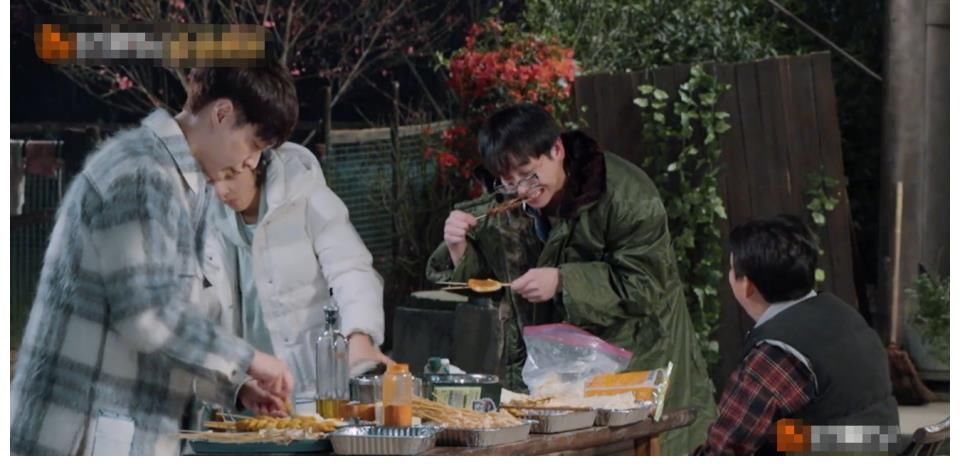 《向往的生活5》開播以來，張藝興第一次被噴，觀眾終于坐不住了