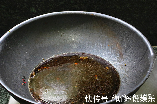 客家扣肉此做法,配菜比肉类还好吃,香香糯糯不油腻,下饭一级棒