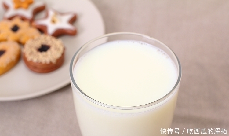 香蕉|晚上饿、嘴馋睡不着，想吃东西又怕胖，9种适合晚上吃的减肥食品