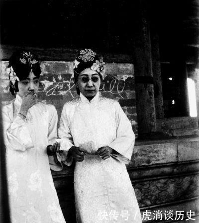 末代|婉容真实相貌曝光堪称最美末代皇后,私生子被溥仪扔进了锅炉里