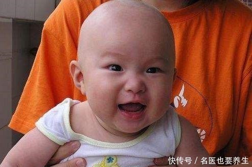 孩子|积食越拖脾越虚,劝告家长积食的3个信号要重视,伤脾不发育!