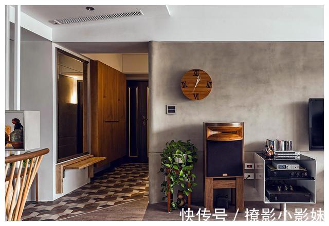 玄关|幸福退休生活!100㎡两人居,巧用45度斜角,打造开阔舒适的小家!