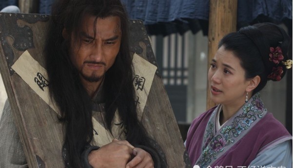 杂记|水浒杂记,为什么说有些时候,我们不自觉地活成了林冲