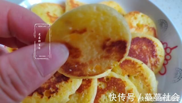 我家小宝每天吵着吃这个蛋糕,比蛋糕简单,比面包软,特别香