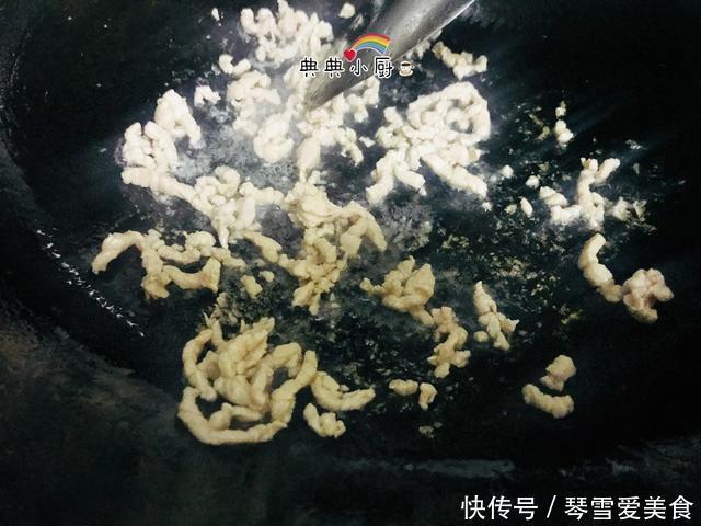 夏日|夏日餐桌的家常菜,简单清炒非常下饭,没食欲就想吃