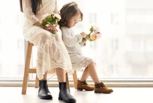 独生子女|家庭只有一个女儿，10年后或将面临3大难题，现实又无奈