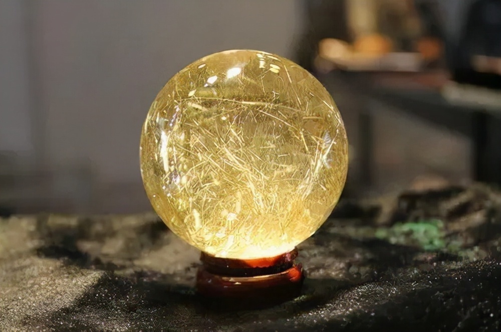 睡眠质量 天然水晶的磁场还是很重要的