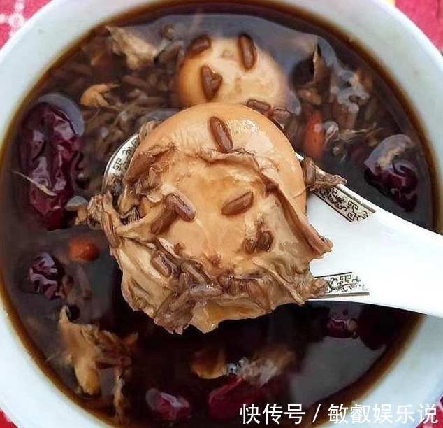 阿胶|“穷人的阿胶”简单易得，每天吃一碗，色斑没了，皮肤水灵