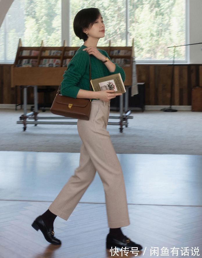 廉价感 见过世面的中年女人,冬天很少穿这4种“裤子”,会显土气又廉价