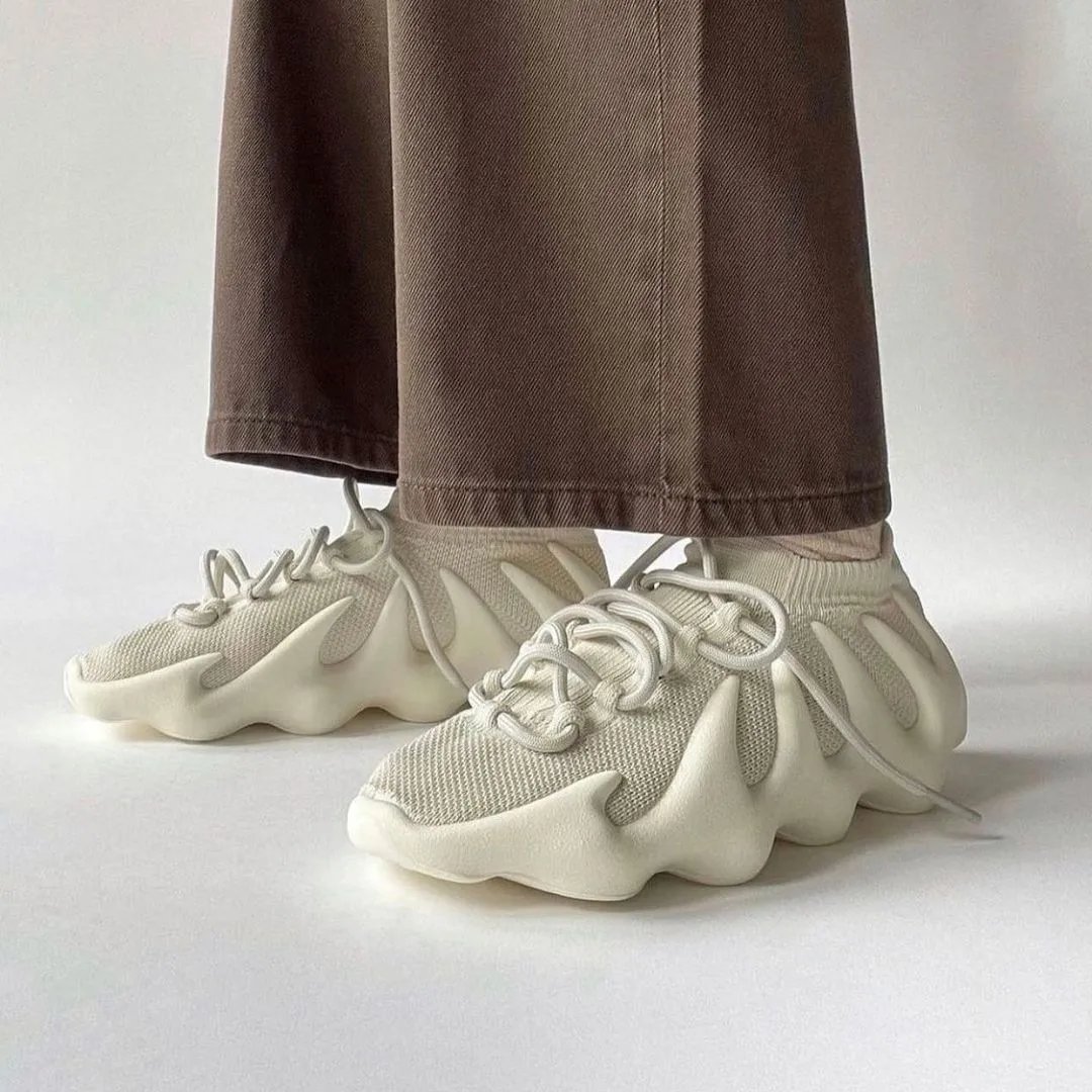 k一鞋难求,为什么 Yeezy Foam Runner 能成为爆款?